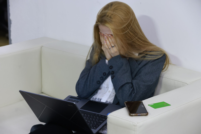 Жительница Казани хотела получить приз, но потеряла 32 тысячи рублей