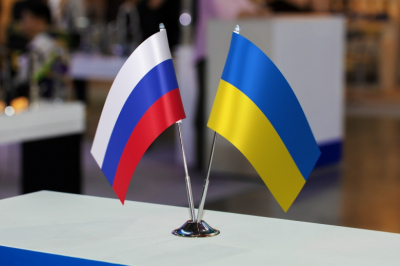 Политолог оценил вероятность начала переговоров РФ и Украины до конца года