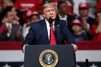 Axios: Трамп заявил Стармеру, что больше не нуждается в помощи Великобритании