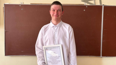 Доставлял отходы до мусоровоза по непроходимым дорогам &mdash; история из Менделеевска тронула &laquo;Гринту&raquo; 20/03/2026 &ndash; Новости