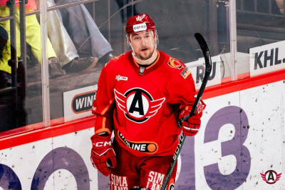 &laquo;Автомобилист&raquo; убрал имя Буше со шкафчика в раздевалке. Рид не вернулся после Матча Звезд