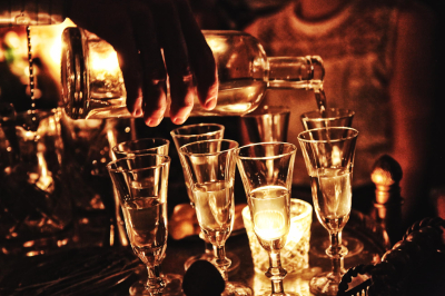 Врач Фелисес: алкоголь может стереть воспоминания о родителях и близких