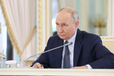 Путин призвал отложить снижение порога выручки для уплаты НДС