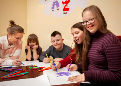 Как образовательным центрам освоить инклюзивное обучение в Казахстане