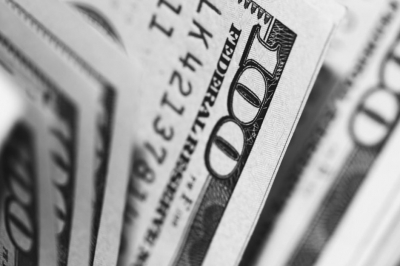 Центробанк России изменил порядок расчета официального курса евро к рублю