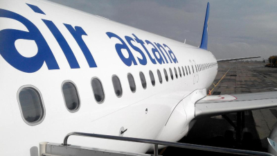 Авиакомпании Air Astana и FlyArystan проверят после жалоб казахстанцев