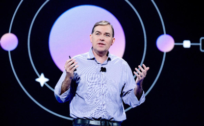 Глава Amazon Web Services: &laquo;Заменять сотрудников ИИ &mdash; настоящая глупость&raquo;