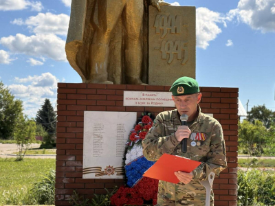 Ветеран СВО вместе с жителями установил пограничный столб в Лаишевском районе