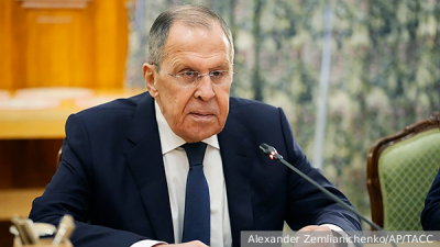 Кравцов: Россия отказалась от введения единой школьной формы