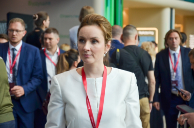 Львова-Белова призвала создать единую систему поддержки семей по всей России