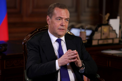 Дмитрий Медведев предложил давать бойцам СВО жилье в освобожденных регионах