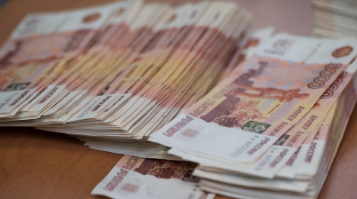 Пенсионерам усложнили снятие наличных со вкладов из-за новых банковских правил: Что случилось