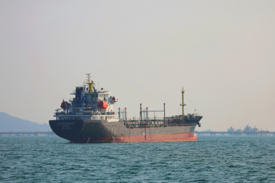 Политолог отреагировал на решение Ирана по Ормузскому проливу