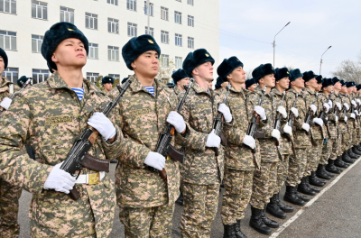 В десантно-штурмовой бригаде Конаевского гарнизона солдаты приняли присягу