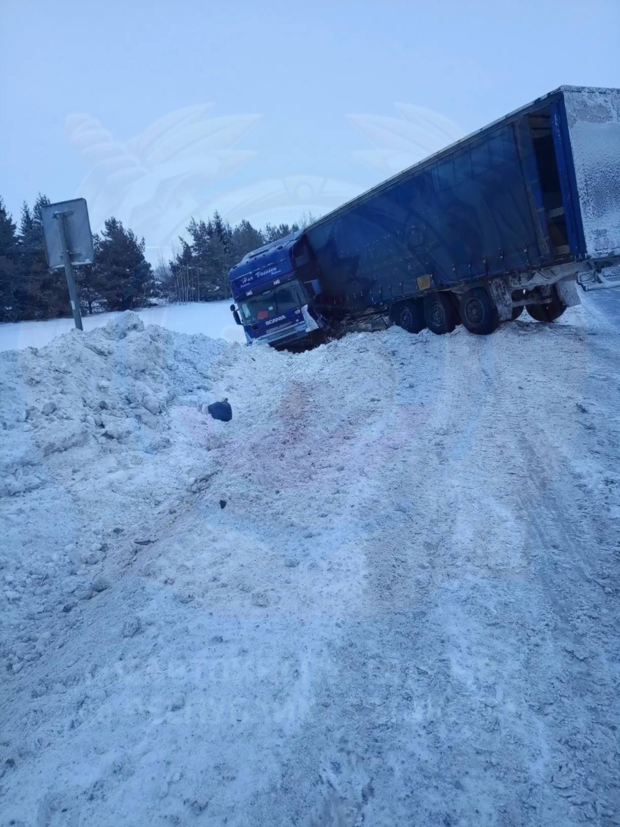 В ДТП с фурой в Дрожжановском районе погибла молодая девушка