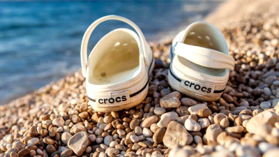 Акции Crocs упали до минимума за восемь месяцев после слабого прогноза