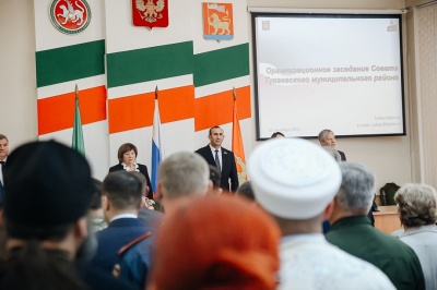 Главы двух сельских поселений Тукаевского района покинули должности