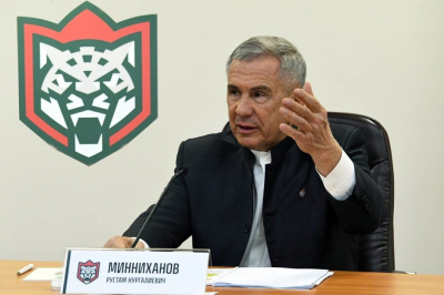 Минниханов &mdash; игрокам &laquo;Ак Барса&raquo;: &laquo;Будете проигрывать &mdash; будем плакать вместе с вами&raquo;