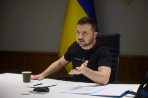 Зеленский заврался о готовности к миру после объявления Трампом фантомного перемирия