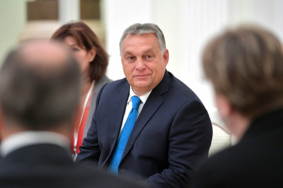 «Кремль нарушил молчание»: реакция Москвы на проигрыш Орбана поразила Запад