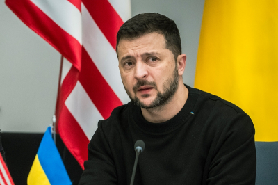 «Такого еще не было»: переводчик не сдержался на пресс-конференции Зеленского в Нидерландах
