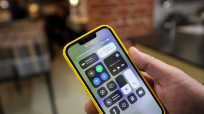 Пользователи жалуются на сбои в работе App Store в России 20/07/2026 – Новости