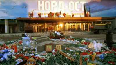 Погибших в захваченном террористами в 2002 году в Театральном центре на Дубровке заложников можно было спасти, если бы все действовали профессионально